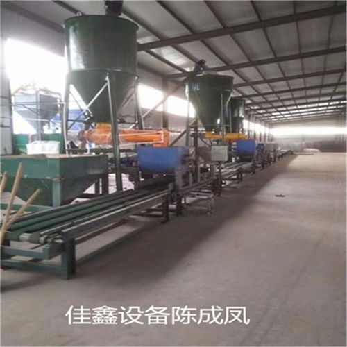 探索山东专业生产改造FS免拆复合保温板设备的领先厂家